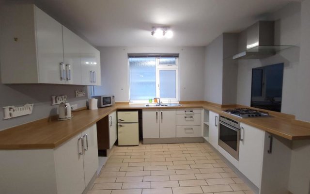 Lovely 3 bedroom ground floor appartment