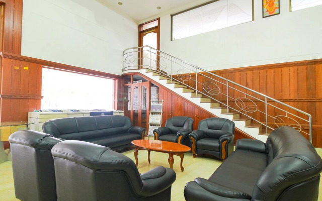 OYO 28567 Krishna Holiday Village