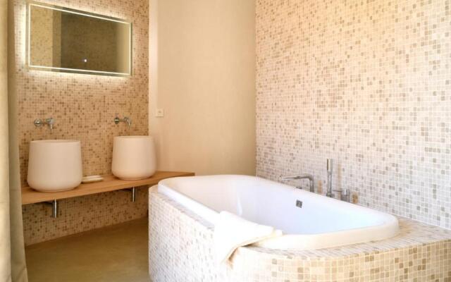 A Speranza Suites avec Piscine privative chauffée