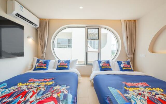 Honey Vacation Manor
