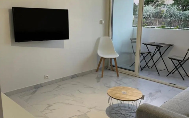 Superbe appartement avec balcon et parking