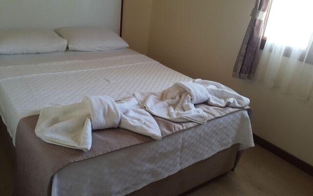 Lacin Apart Otel