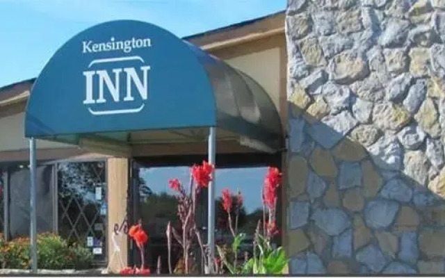 Kensington Inn - Howell