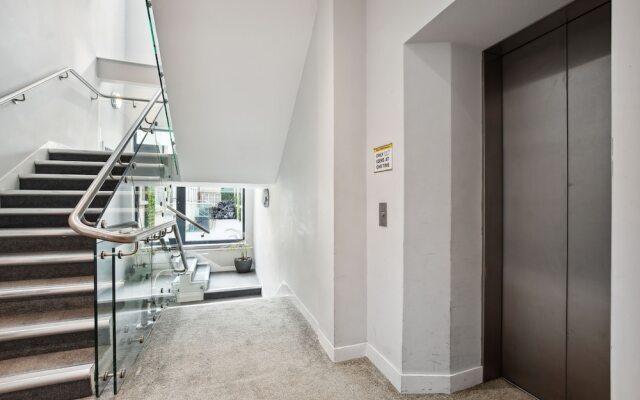 Buckingham Palace by Aeria Apartments