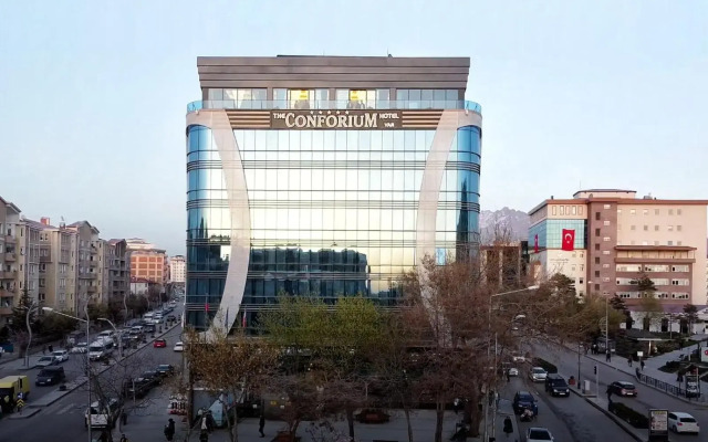The Conforium Hotel Van