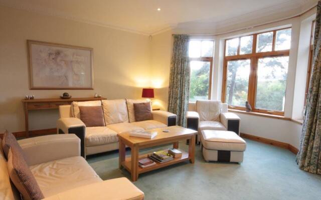 Rossie Lodge Apartment