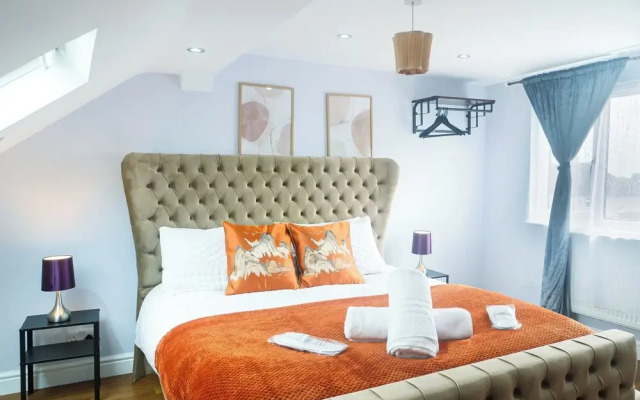 Spacious 6 Bedroom House in Bexleyheath