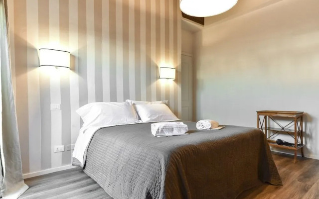 Pantheon View from Terrace Apartment