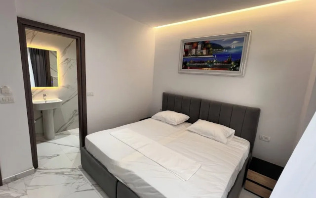 Lezet Hotel