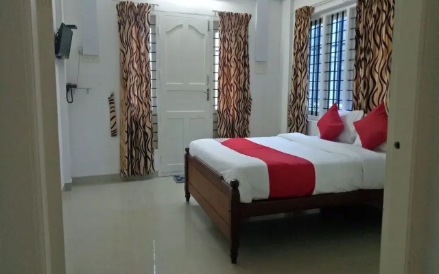 OYO 23503 Golden Valley Residency