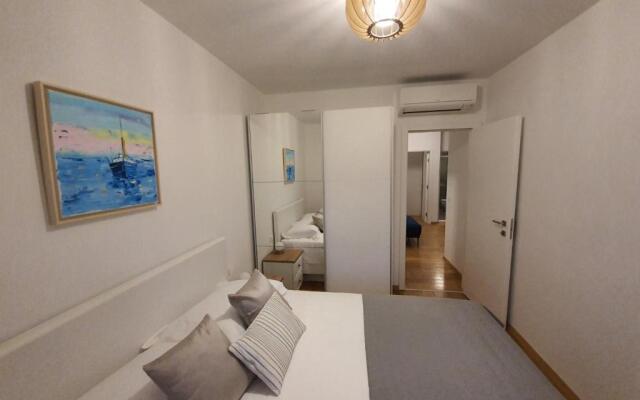 Mariposa Makarska 83m2 new apartment with garage