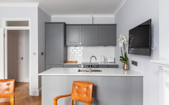 Pembridge Beautiful Garden Flat in Notting Hill