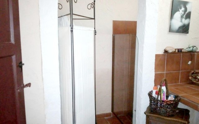 House With 2 Bedrooms in Bernuy, With Furnished Garden