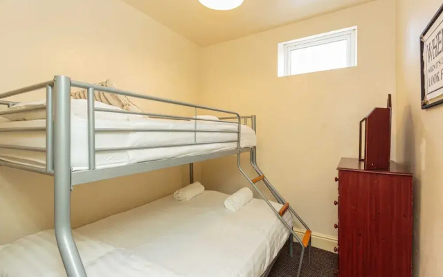 Cherry Property - Pear Suite