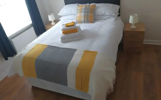 Watford Metro Apartment