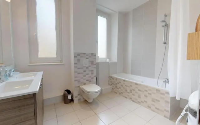 L'Entêté CLIM HYPERCENTRE 5-7 personnes