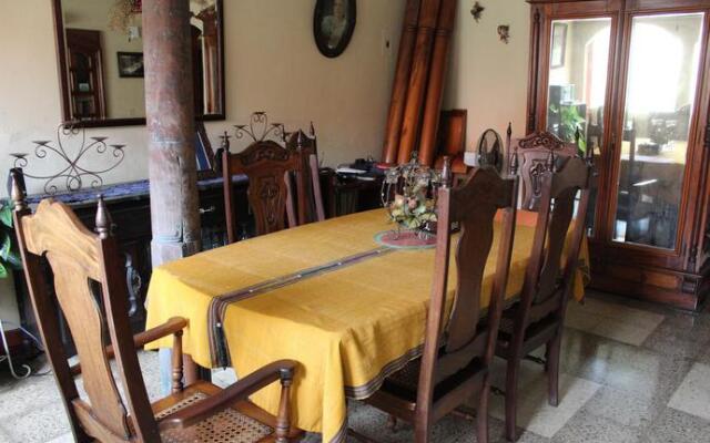 Casona Colonial Guesthouse
