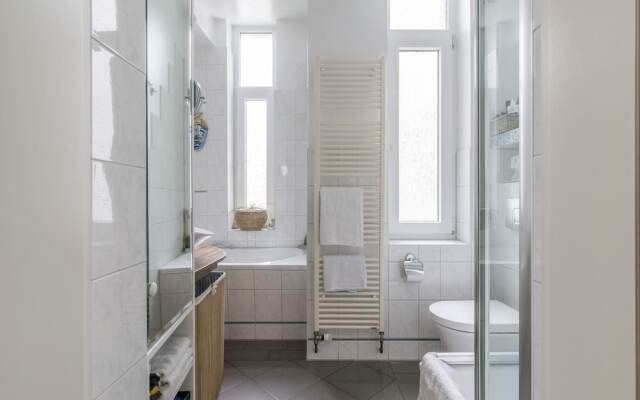 Private Room Ferdinand-Wallbrecht-Straße