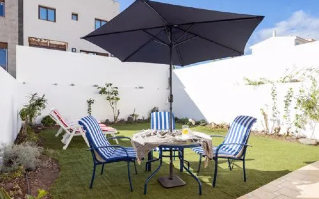 Sunny House El Roque