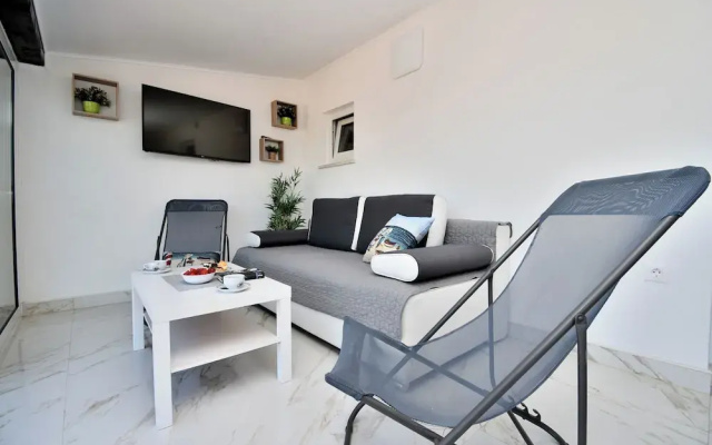 Apartments Ester