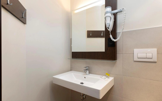 B&B Hotel Milano Sant'Ambrogio