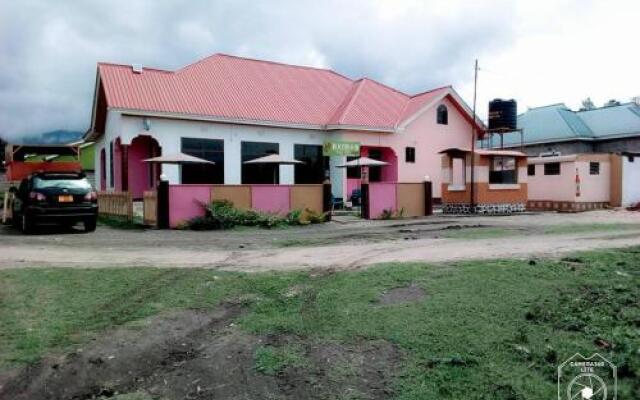 Baobab Bar And Lodge