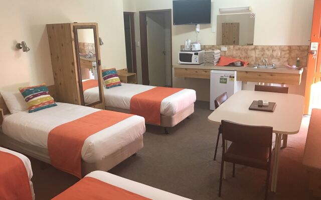 Sturt Motel