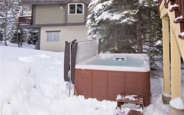 2892 C Kinnikinnick Rd. 3 Bedroom Home