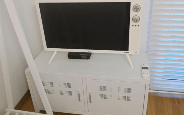 Jeju Woljeong-peanuts House Pension