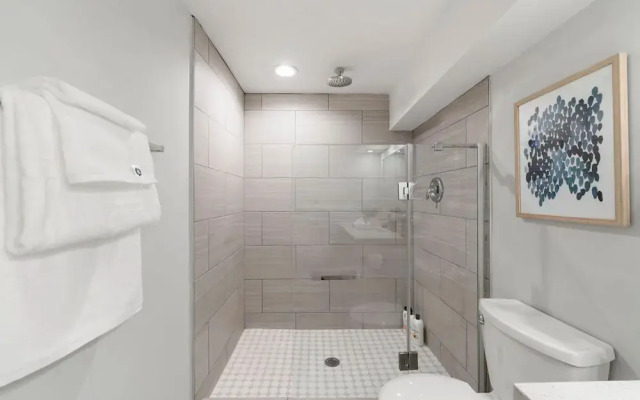 Chicago Treasure 4 Bed Getaway