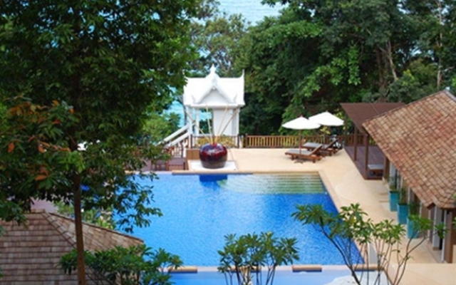 Nisa Cabana Hotel
