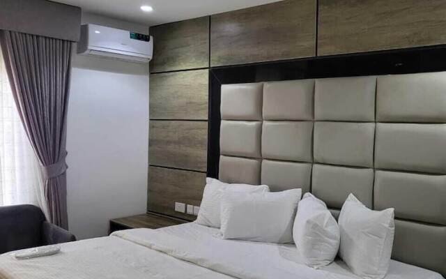 Swiss Executive Luxury Hotel