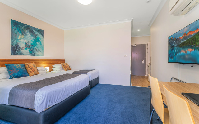 Nelson Towers Motel & Apartments