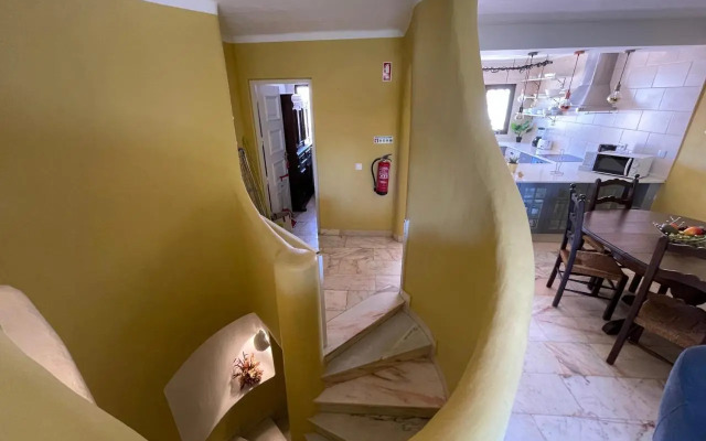 AD hus on Carvoeiro