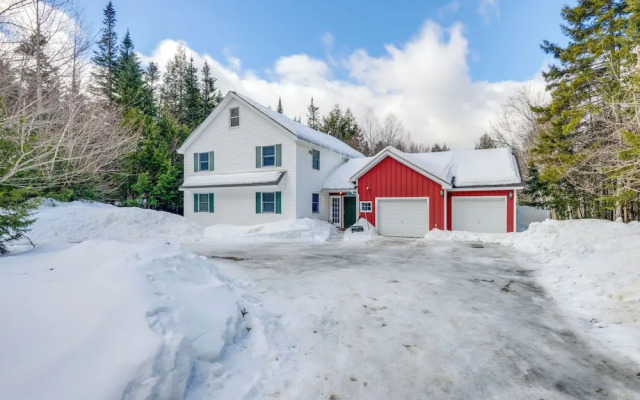 Ski, Golf & Hike: Spacious Dover Retreat!