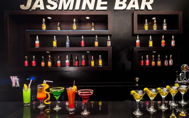 Jasmine Palace Resort & Spa