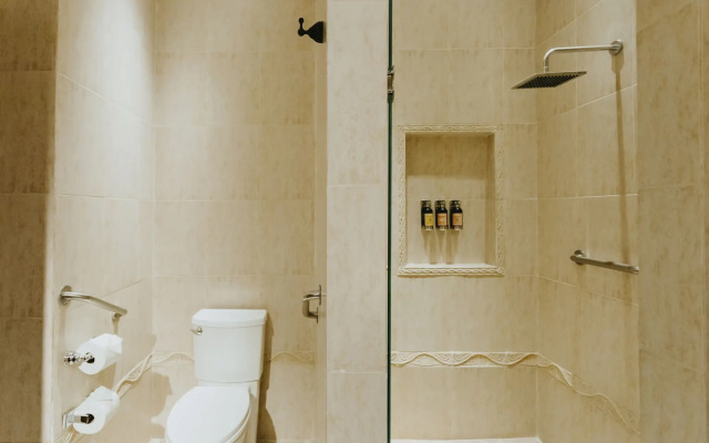 Dos Patios Querétaro Curamoria Collection