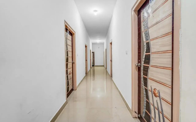 OYO Flagship 703044 Gn Nelli Rooms