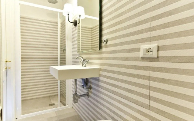 Pantheon View from Terrace Apartment