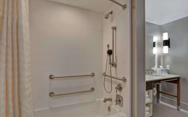 Homewood Suites by Hilton Savannah-North/Airport