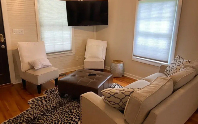 Frank Howard 111 Farmhouse