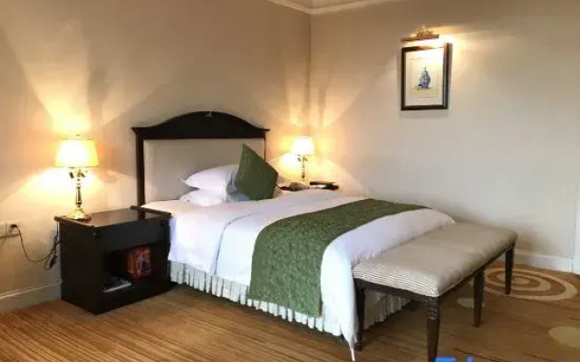 Ruixiang Hotel (Foshan Jun'an Country Garden)