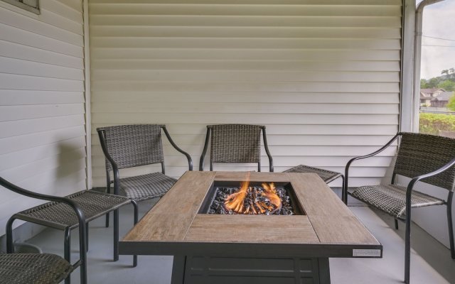Cumberland Cottage w/ Screened Porch + Fire Pit!
