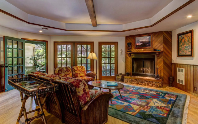 Kilauea Lodge and Restaurant