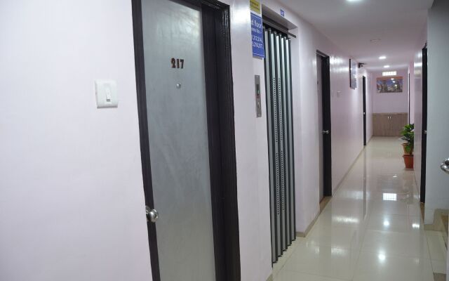 OYO 9920 Hotel Aurangabad Regency