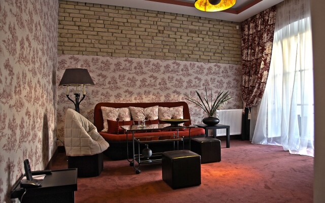 Moon Garden Boutique Hotel
