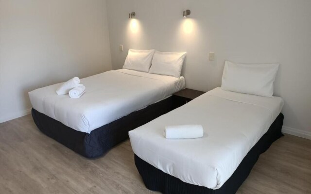Ashleigh Court Motel