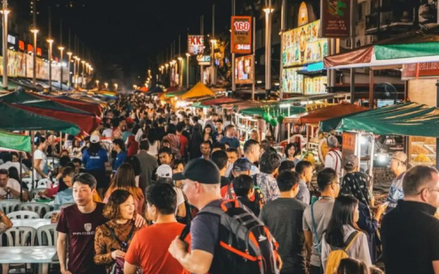 Swing & Pillows - Sungei Wang Bukit Bintang