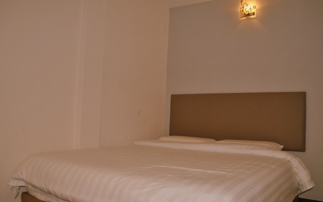 OYO 89895 Senses Budget Hotel – Guest Rooms – Banting
