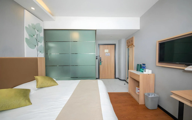 GreenTree Inn WenZhou XiaoNanMen Express Hotel